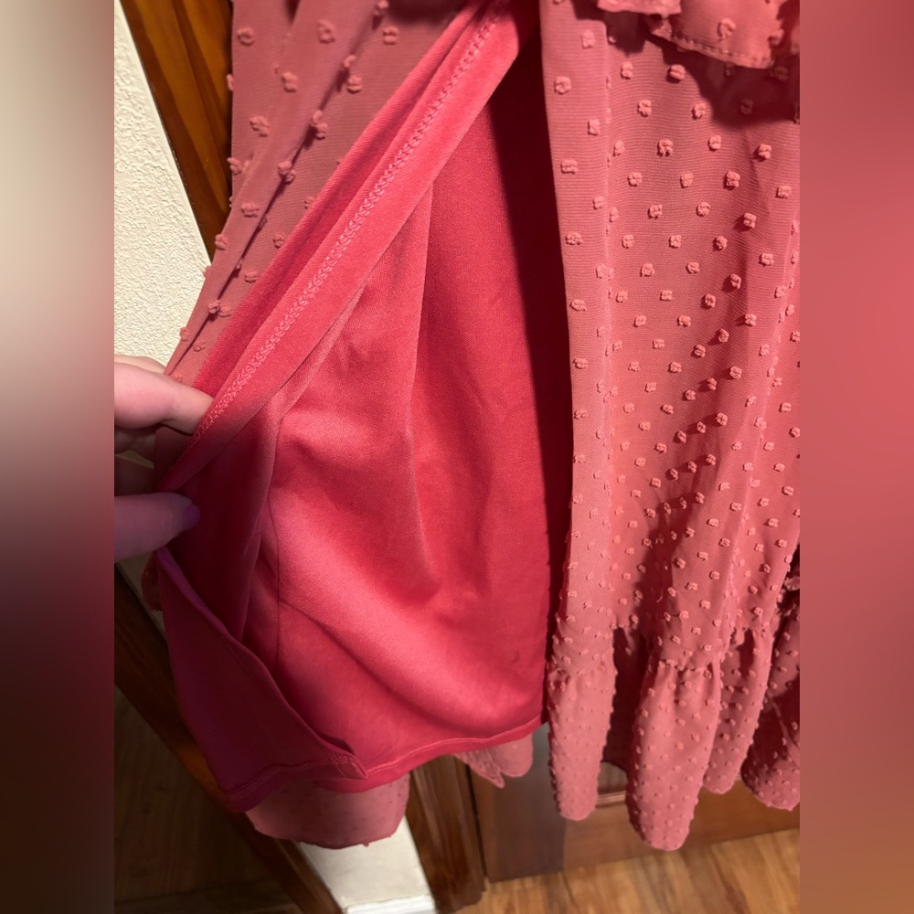 LULU’S Pink Flutter Sleeve Wrap Midi Dress Women’s Size Medium - Picture 3 of 6